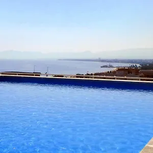 https://park-suites-salou.catalonia-hotels.com